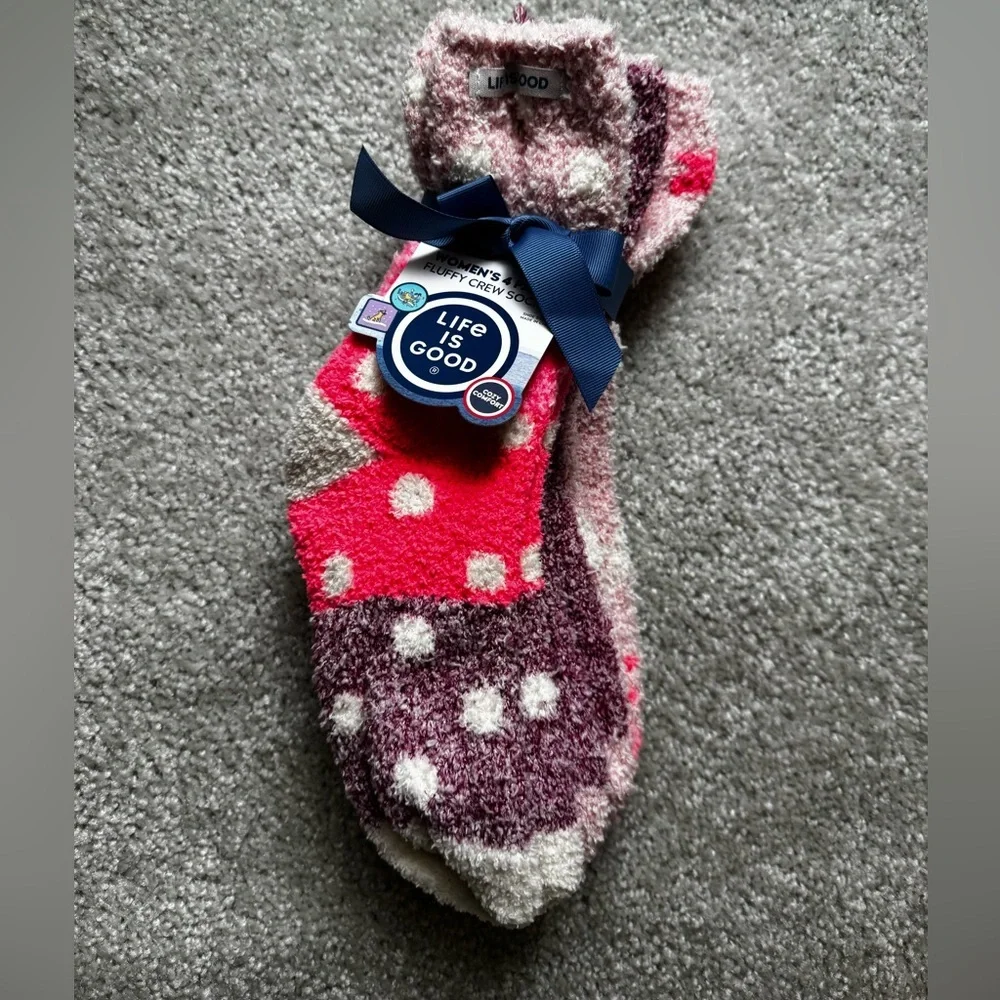 Life Is Good Pink, 4 Pair- Fuzzy Socks NWT